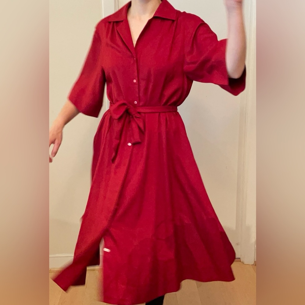 Brooks Brothers Vibrant Red 100% silk Dress size 8